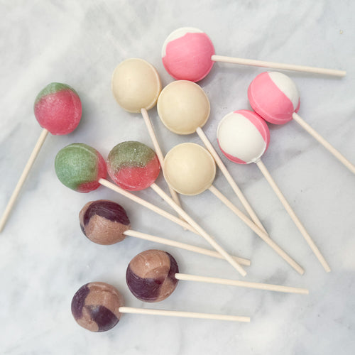 LARGE LOLLIES: JASON'S SUCKERS