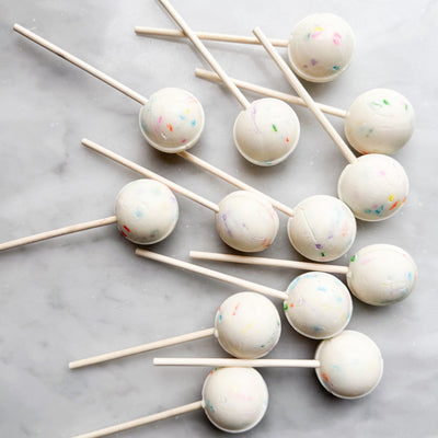 Sweet Tooth Fairy: Large Lollies Candy: Birthday Cake